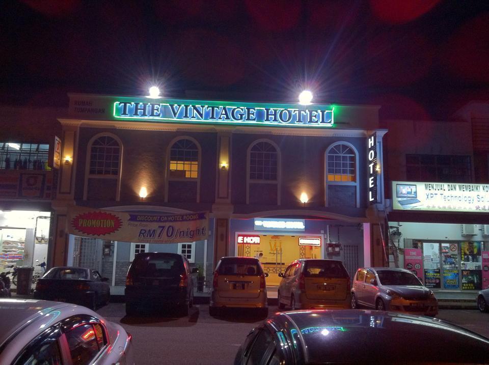Super Oyo 596 The Vintage Hotel Johor Bahru Exterior foto